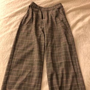 Forever 21 Gray Plaid Culotte Pants
